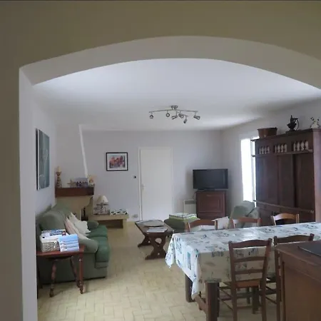 Holiday home Charmante Maison Rethaise Rivedoux-Plage